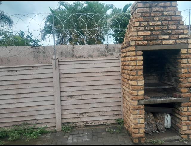 4 BEDROOM HOUSE FOR SALE IN BO-DORP